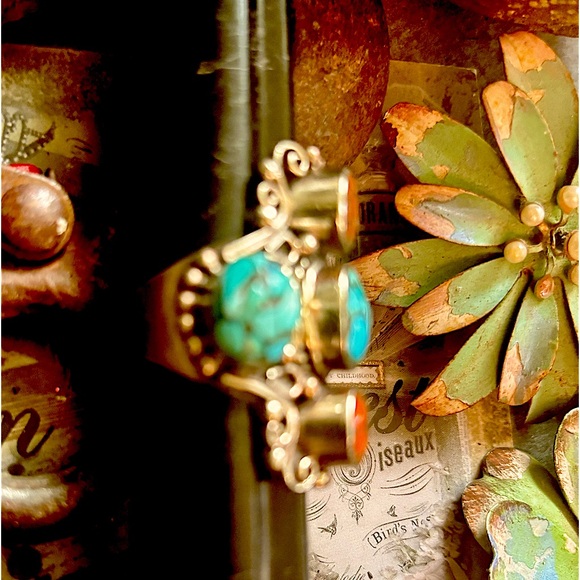 Sundance Vintage Turquoise Coral Scroll Statement Southwest Sterling Silver Ring - Picture 7 of 10